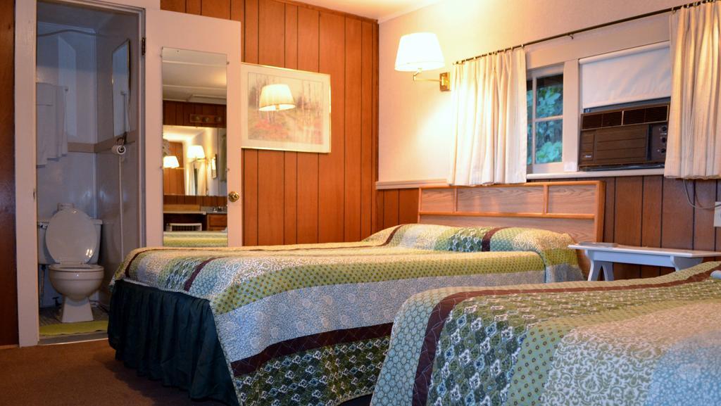Chamber Lane Motel Round Lake Phòng bức ảnh
